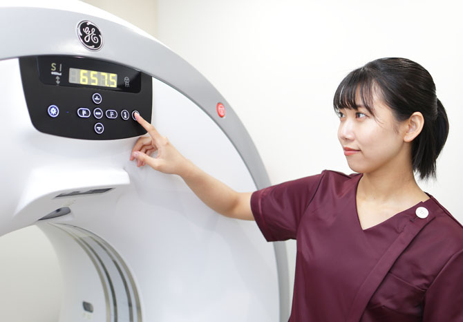女性技師による検査