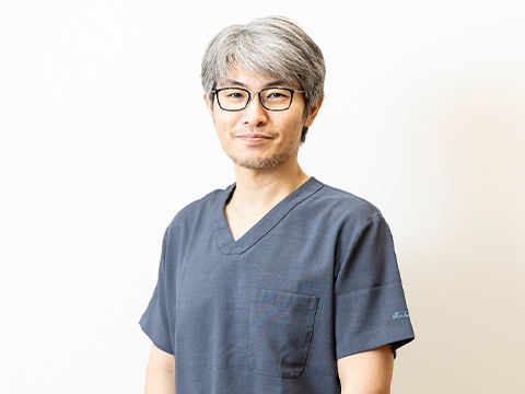 院長　鈴木 隆二